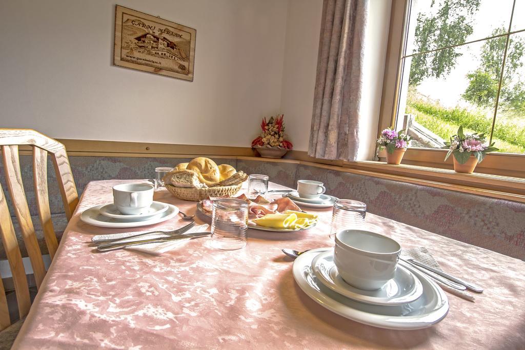 Garni Miriam Hotell La Villa  Eksteriør bilde